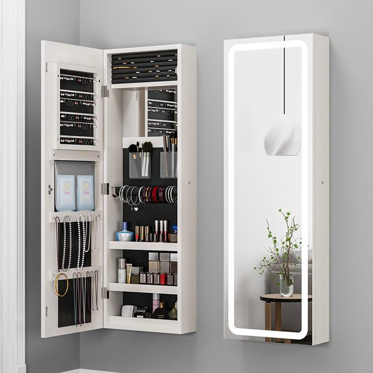 Mirror with Storage